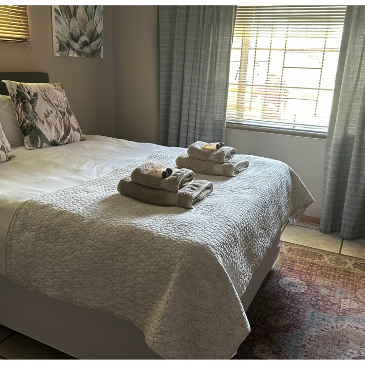 Room 2 - Soetfontein House