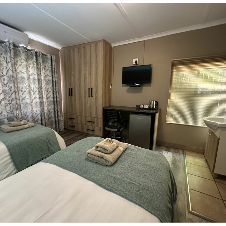 Room 6 - Soetfontein House