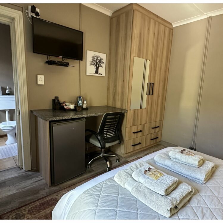 Room 4 - Soetfontein House